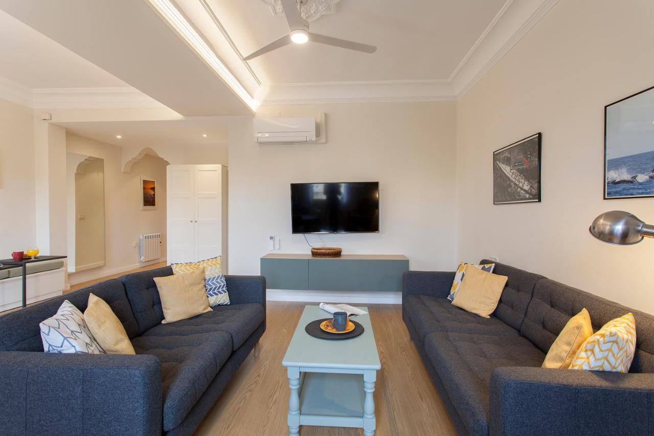 Apartment Near The Marina, Валенсия Экстерьер фото